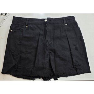 NEW, NO TAGS, Women's Black Denium Distressed Frayed Hem Shorts size: XL